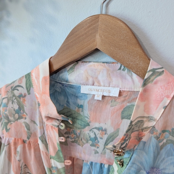 Olivaceous Pastel Floral Blouse - Picture 2 of 9